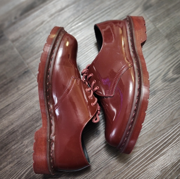 Dr. Martens Made In England mono oxblood red patent leather 1461 3-eye women's 8 - Picture 8 of 12